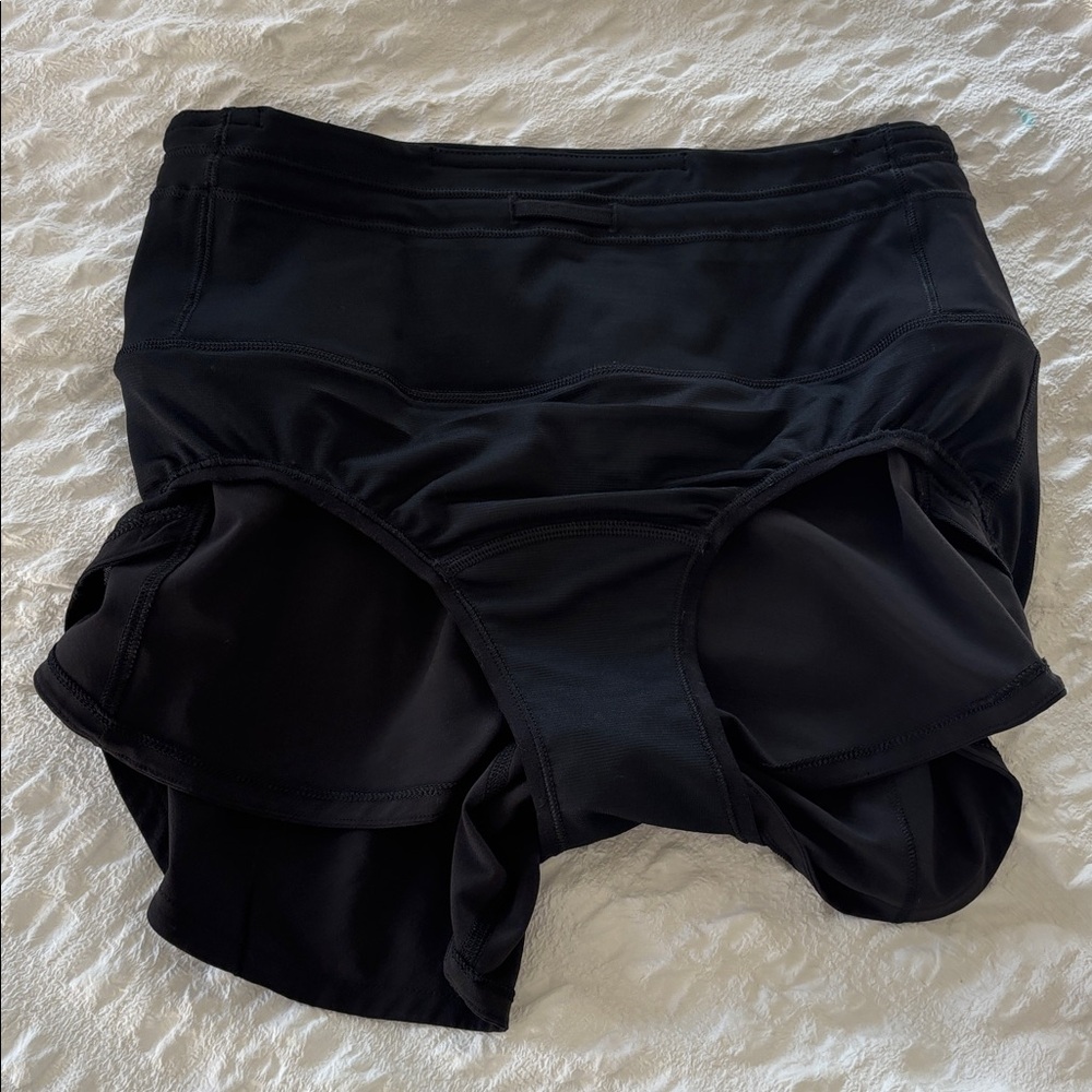 lululemon athletica Black Women's Athletic Overlay Shorts - Picture 8 of 8